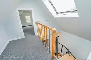 13 Laforge Ave, New York, NY 10302 - Photo 27
