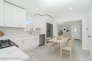 13 Laforge Ave, New York, NY 10302 - Photo 9