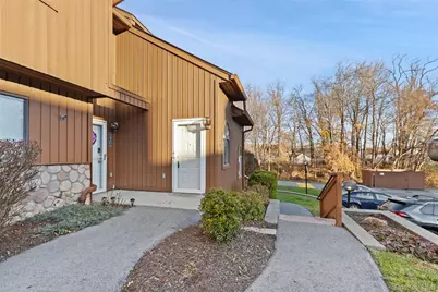 227 Panorama Court, Poughkeepsie, NY 12603 - Photo 3