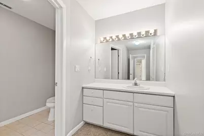 227 Panorama Court, Poughkeepsie, NY 12603 - Photo 15