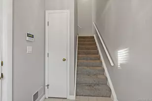 227 Panorama Ct, Poughkeepsie, NY 12603 - Photo 19