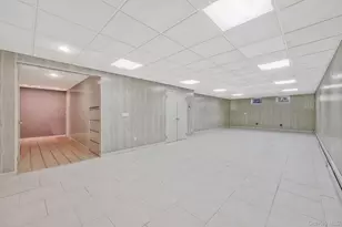 10 Cori Ln, Bohemia, NY 11716 - Photo 39