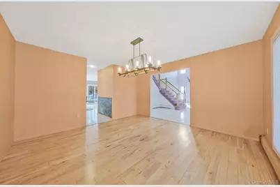 10 Cori Lane, Bohemia, NY 11716 - Photo 5