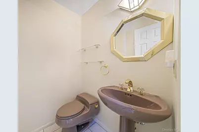 10 Cori Lane, Bohemia, NY 11716 - Photo 29