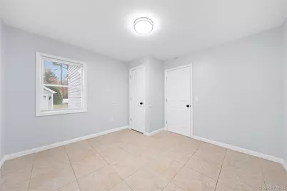 36 W 19th Street, Huntington Station, NY 11746 - Photo 9