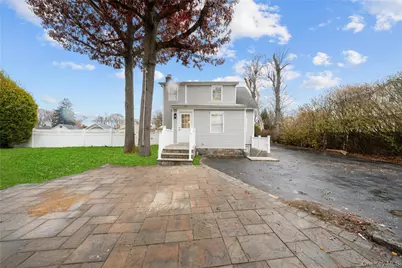 36 W 19th Street, Huntington Station, NY 11746 - Photo 39