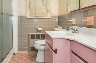 78-37 267th St, Glen Oaks, NY 11004 - Photo 17