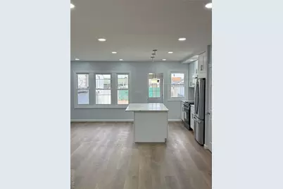 10731 121st Street, Richmond Hill, NY 11419 - Photo 5