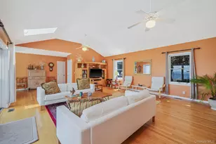 321 Sound Beach Blvd, Sound Beach, NY 11789 - Photo 7