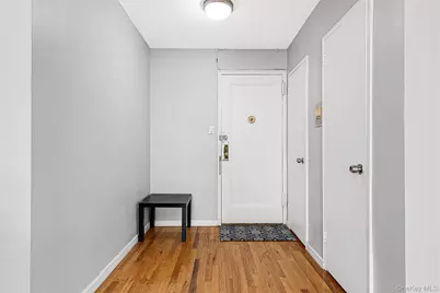 67-30 Clyde Street #6W, Forest Hills, NY 11375 - Photo 5