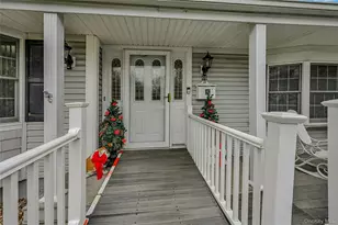 66 Rosemary Pl, East Islip, NY 11730 - Photo 3