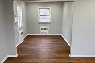 1536 5th St, West Babylon, NY 11704 - Photo 9