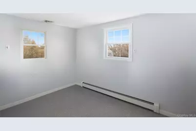 2011 Orinoco Drive, West Islip, NY 11795 - Photo 21