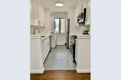 37 Hillside Terrace #A, White Plains, NY 10601 - Photo 5