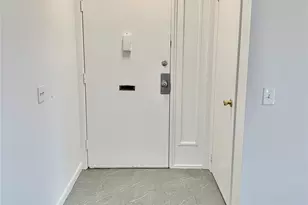 37 Hillside Terrace, White Plains, NY 10601 - Photo 3