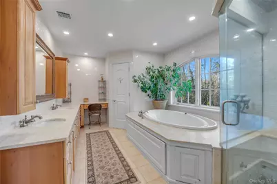 109 Wheatley Road, Brookville, NY 11545 - Photo 35