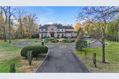 109 Wheatley Road, Brookville, NY 11545 - Photo 41