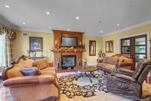 109 Wheatley Rd, Brookville, NY 11545 - Photo 17