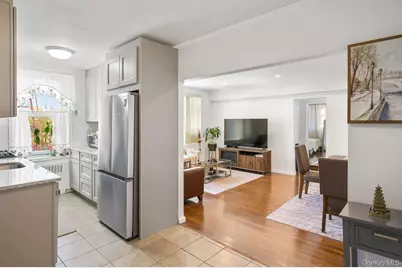 600 Pelham Road #2G, New Rochelle, NY 10805 - Photo 7