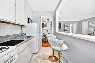 717 Tuckahoe Rd, Yonkers, NY 10710 - Photo 11