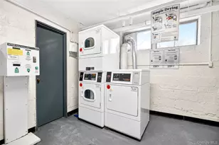 717 Tuckahoe Rd, Yonkers, NY 10710 - Photo 17