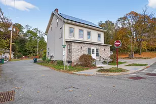 95 Market St, Wappingers Falls, NY 12590 - Photo 9