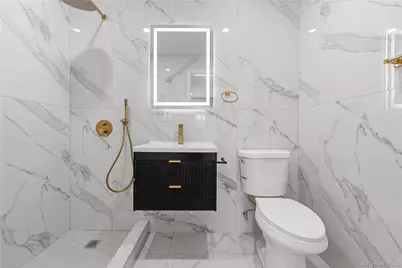 16419 32nd Avenue, Flushing, NY 11358 - Photo 9