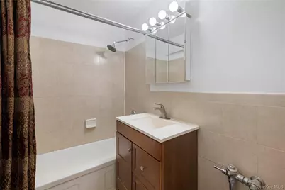2750 Johnson Avenue #7G, Bronx, NY 10463 - Photo 7