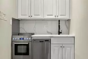 105 7th St, Garden City, NY 11530 - Photo 9