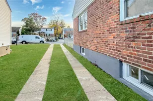 15 Circle Dr, Hempstead, NY 11550 - Photo 47