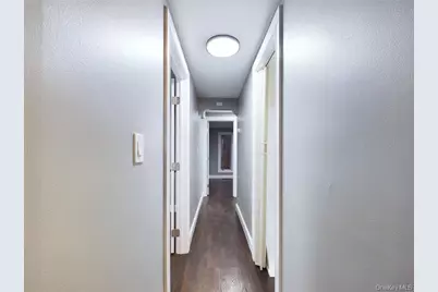 115 Clinton Avenue, Patchogue, NY 11772 - Photo 17