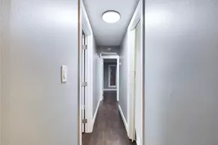 115 Clinton Ave, Patchogue, NY 11772 - Photo 17