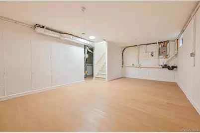 11 Northwood Blvd, Central Islip, NY 11722 - Photo 25