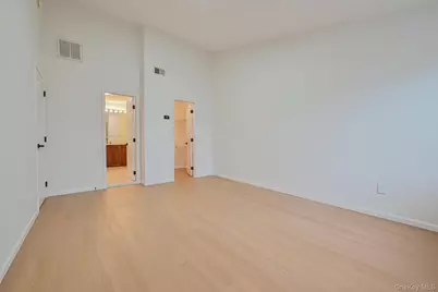 11 Northwood Blvd, Central Islip, NY 11722 - Photo 19