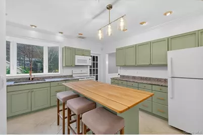 484 Bedford Road, Bedford Hills, NY 10507 - Photo 3