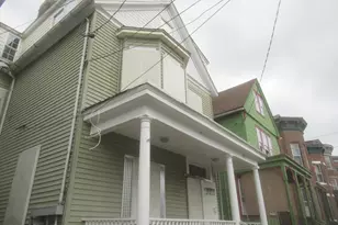 35 Carpenter Ave, Newburgh, NY 12550 - Photo 3