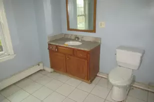 35 Carpenter Ave, Newburgh, NY 12550 - Photo 11