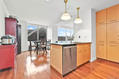 107-24 71 Road #2F, Forest Hills, NY 11375 - Photo 3