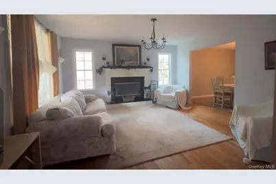 43 N Cozine Road, Manorville, NY 11949 - Photo 7