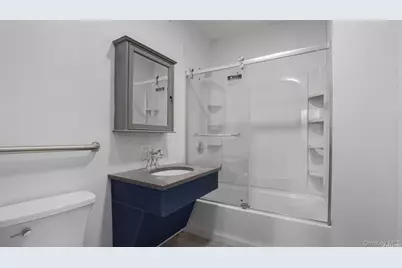 106-29 Guy R Brewer Boulevard, Jamaica, NY 11433 - Photo 21