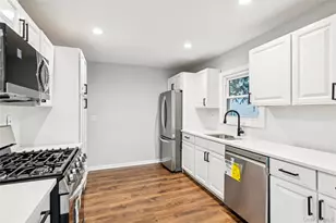 61 Harris Ave, Hewlett, NY 11557 - Photo 15