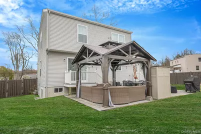 66 Locust Drive, Kings Park, NY 11754 - Photo 7