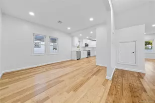 146 Lincoln Ave, Roosevelt, NY 11575 - Photo 3