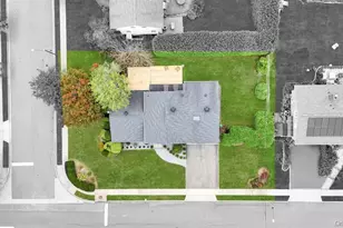 90 Rockland Dr, Jericho, NY 11753 - Photo 33