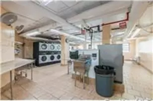 61-25 97th St, Rego Park, NY 11374 - Photo 19