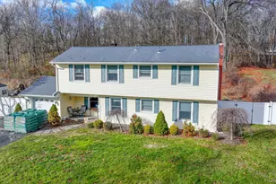 17 Homer Pl, Poughkeepsie, NY 12603 - Photo 3