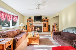 17 Coram Swezeytown Rd, Coram, NY 11727 - Photo 5