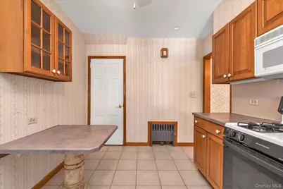 78-14 220th Place, Oakland Gardens, NY 11364 - Photo 9