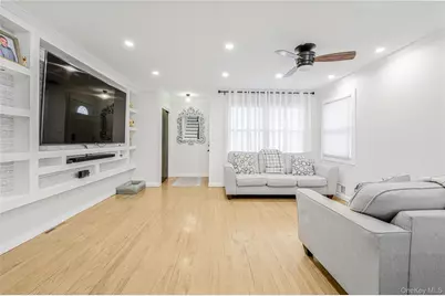 81 Houston Street, New York, NY 10302 - Photo 3