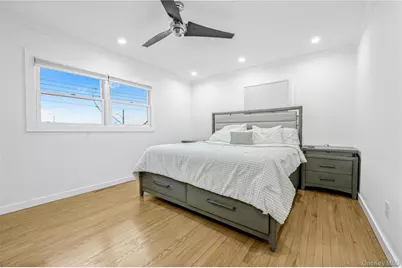 81 Houston Street, New York, NY 10302 - Photo 13